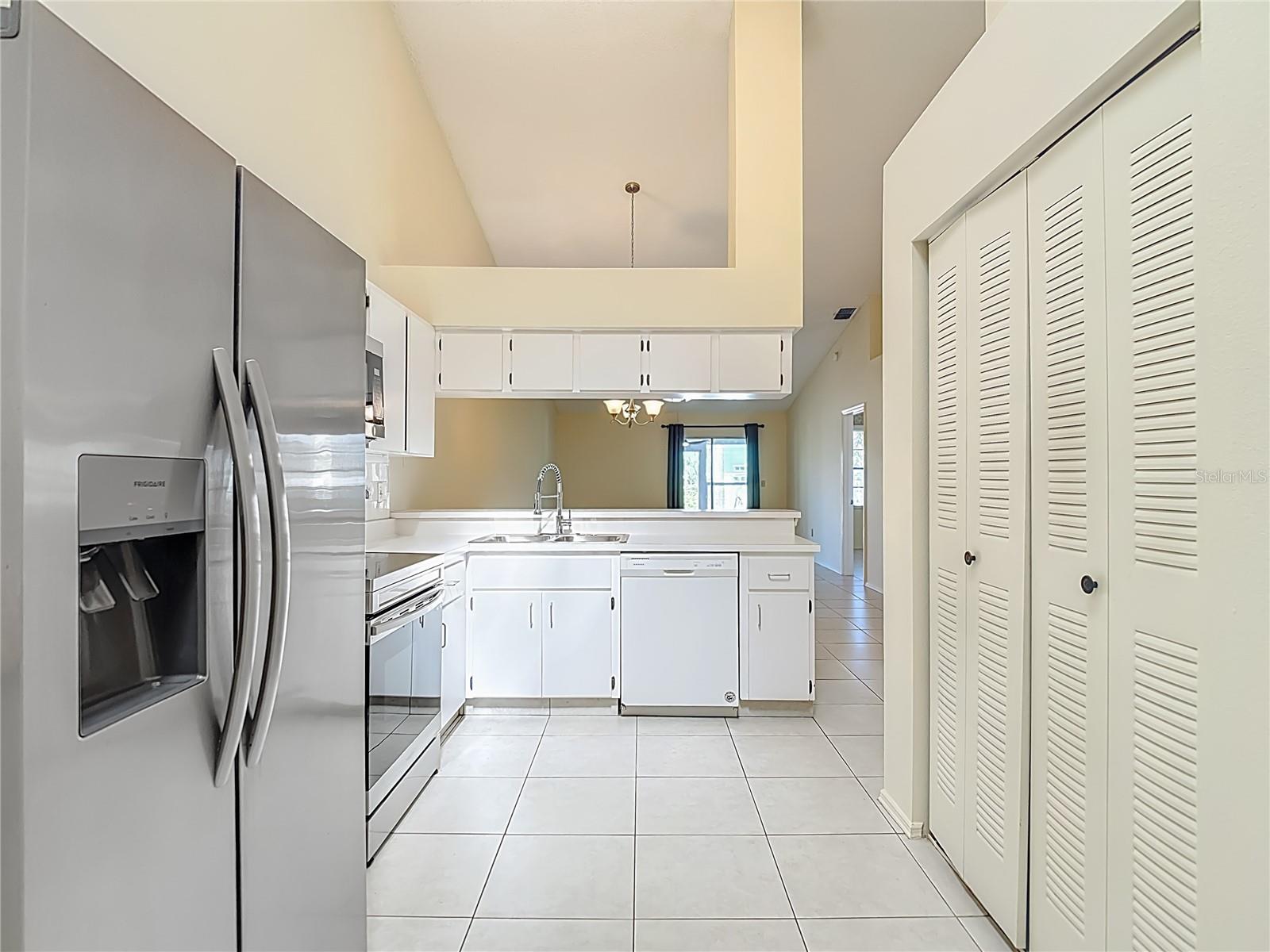 Image 9 of 88 For 39650 Us Highway 19 N 834