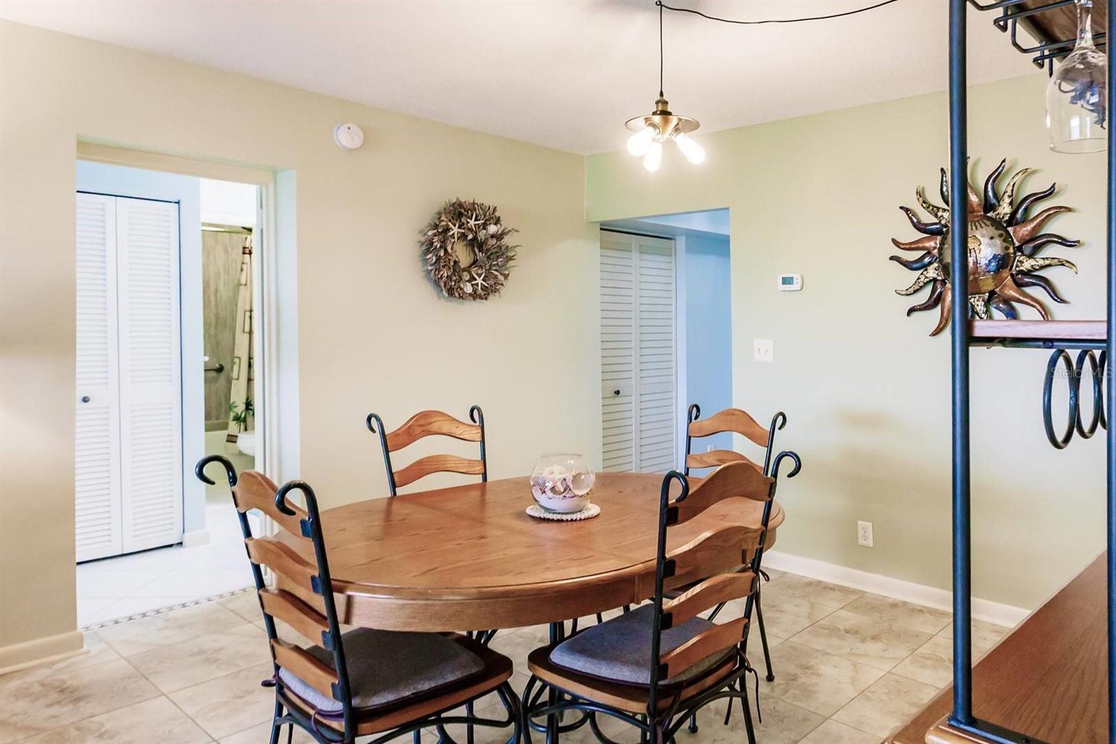 Image 7 of 15 For 1255 Peppertree Drive 306