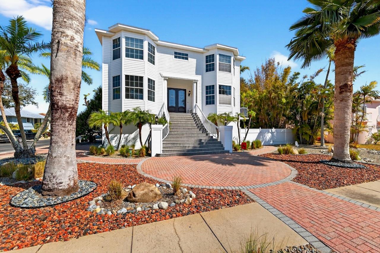 Details for 5900 Bayview Circle S, GULFPORT, FL 33707