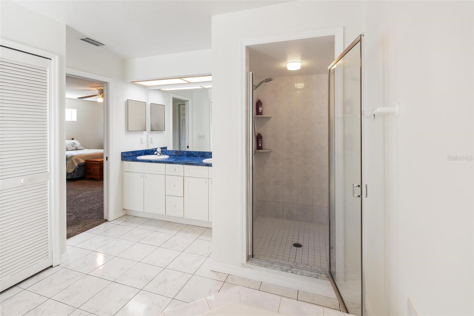 Image 16 of 36 For 11196 120th Terrace