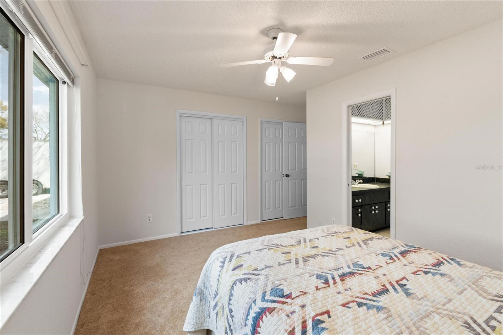 Image 22 of 36 For 11196 120th Terrace