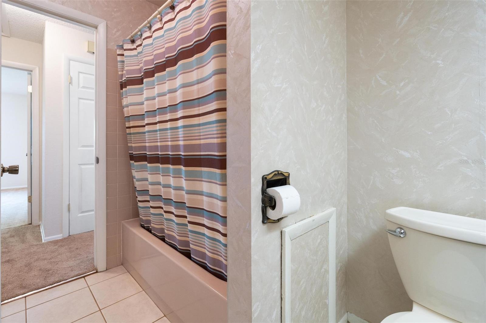 Image 23 of 36 For 11196 120th Terrace