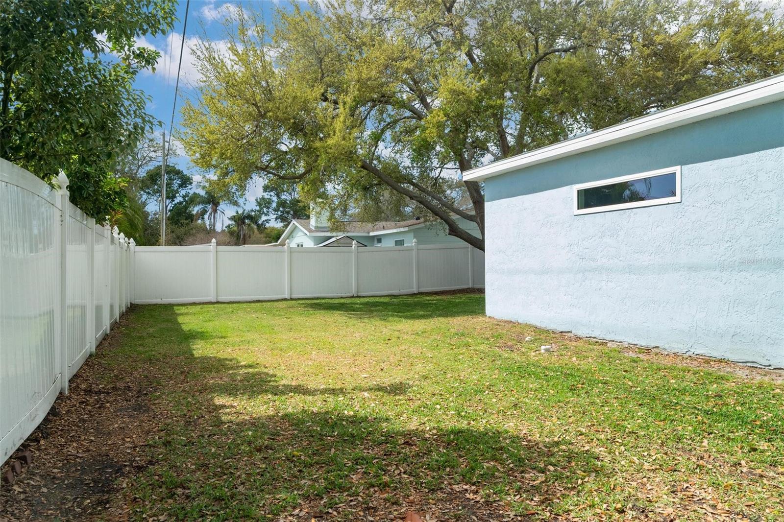 Image 34 of 36 For 11196 120th Terrace