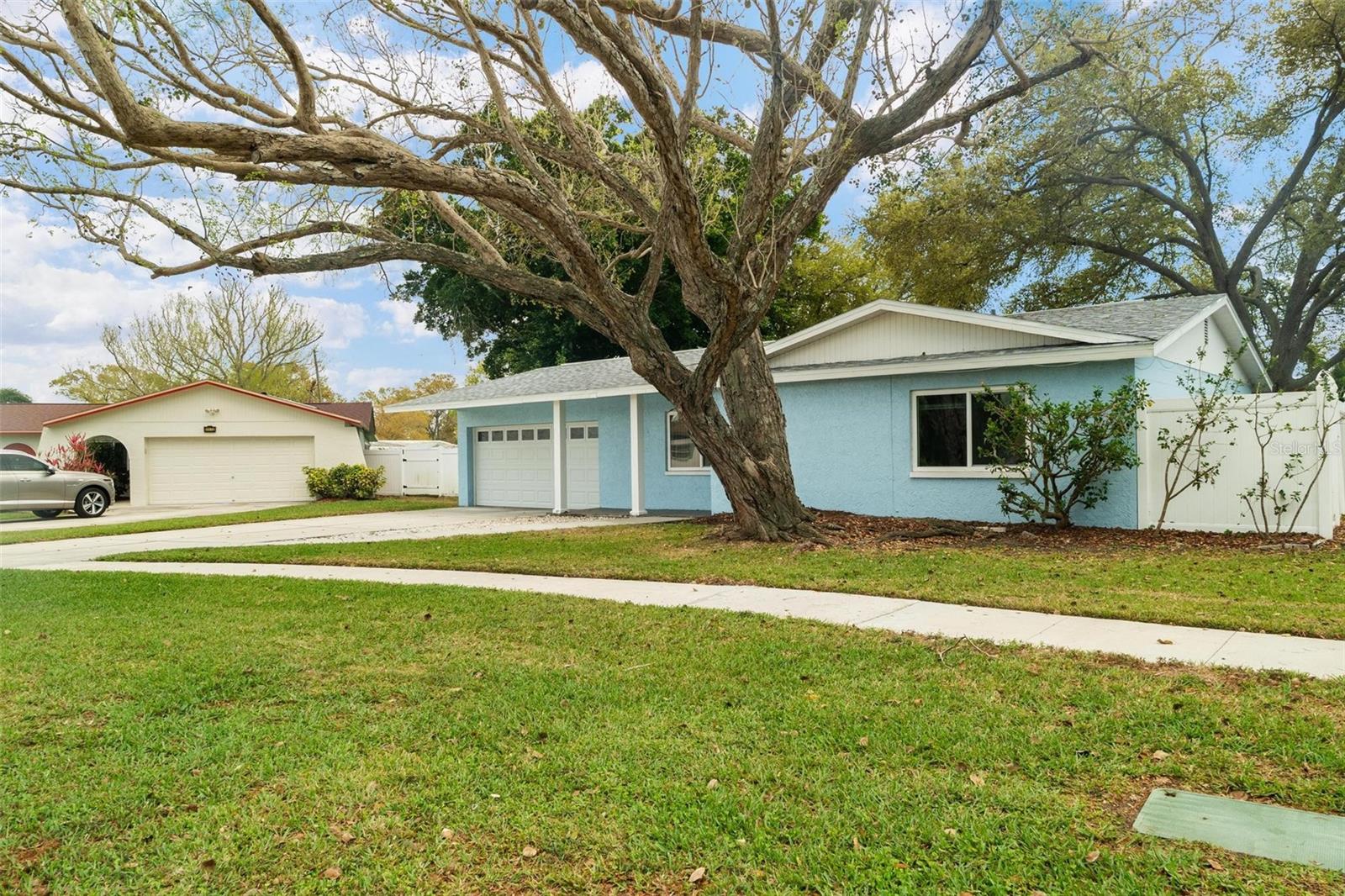 Image 35 of 36 For 11196 120th Terrace