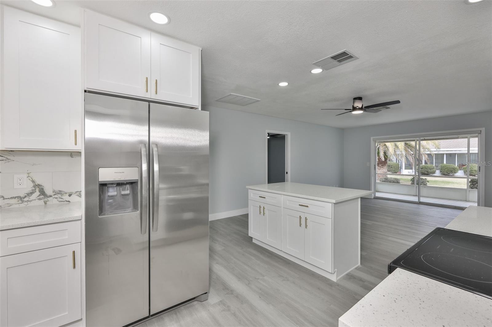 Image 13 of 61 For 1007 Strawpocket Place