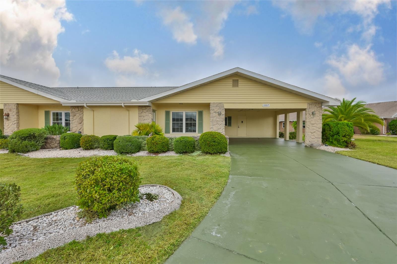 Image 37 of 61 For 1007 Strawpocket Place