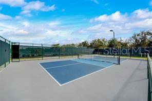 Image 59 of 61 For 1007 Strawpocket Place