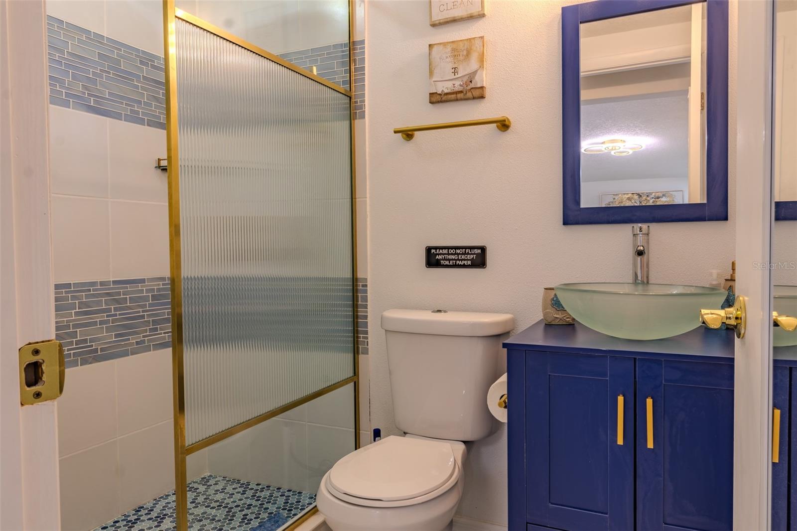 Image 14 of 25 For 11608 Boulevard