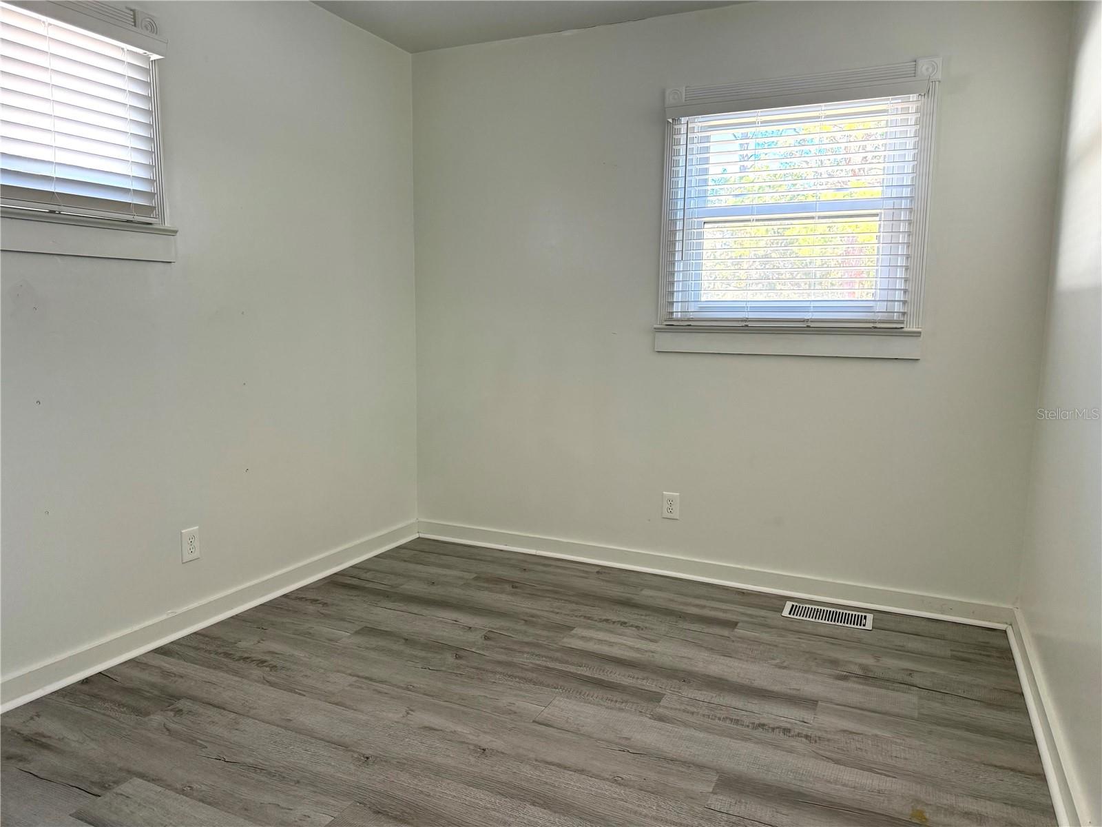 Image 13 of 14 For 2701 Brookline Avenue