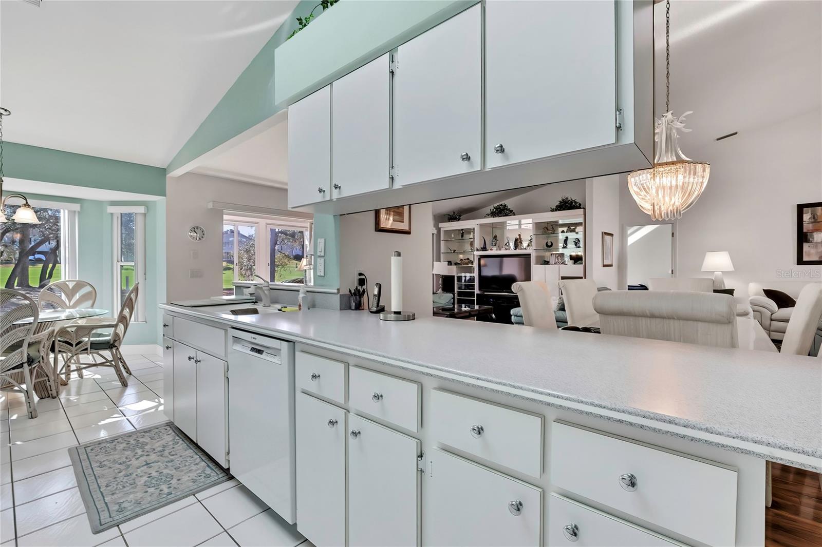 Listing photo id 15 for 7418 Baywood Forest Circle