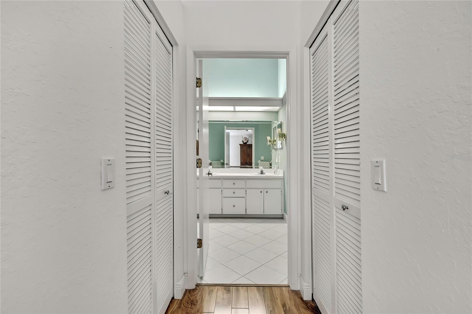 Listing photo id 21 for 7418 Baywood Forest Circle