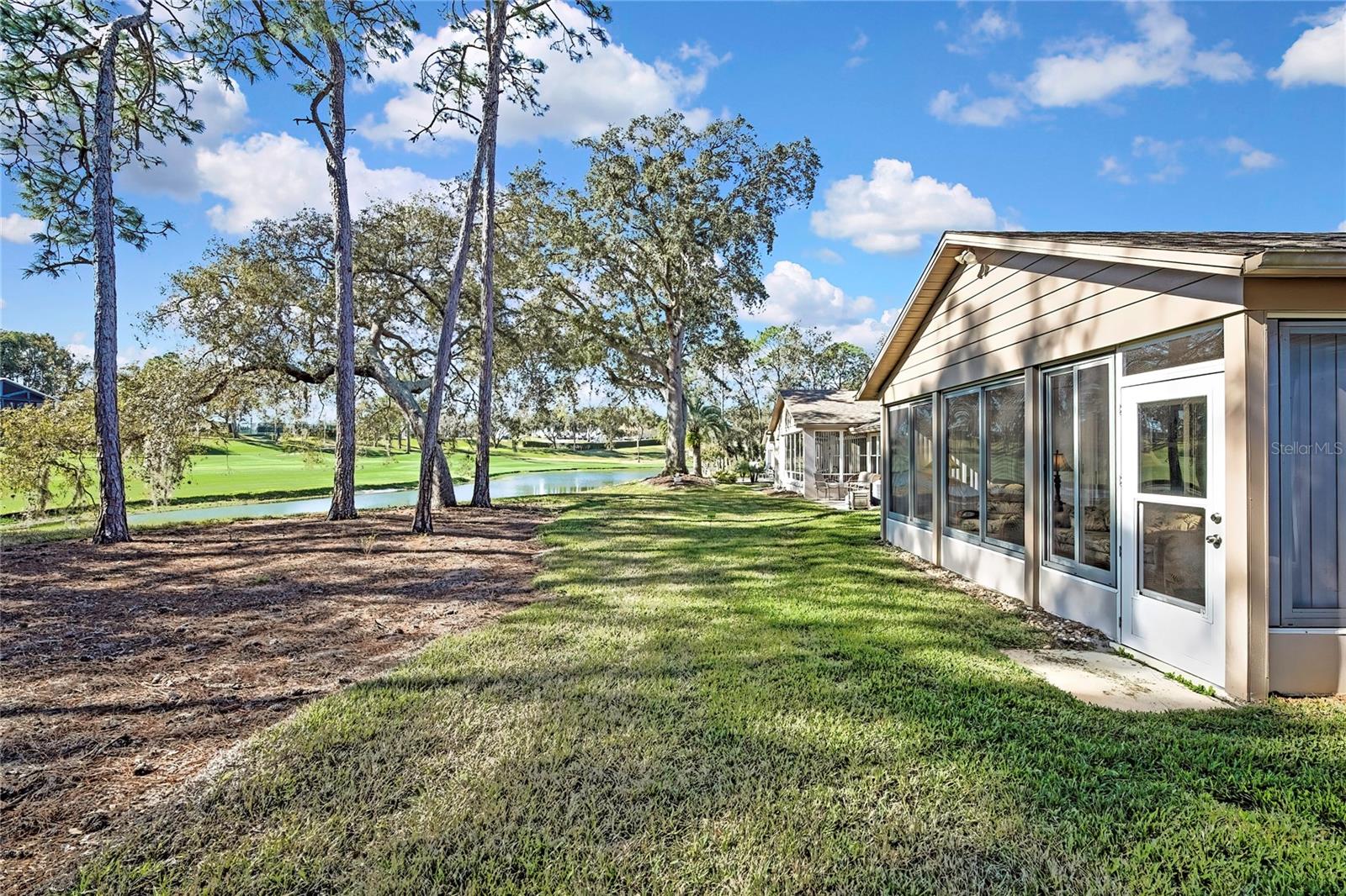 Listing photo id 31 for 7418 Baywood Forest Circle