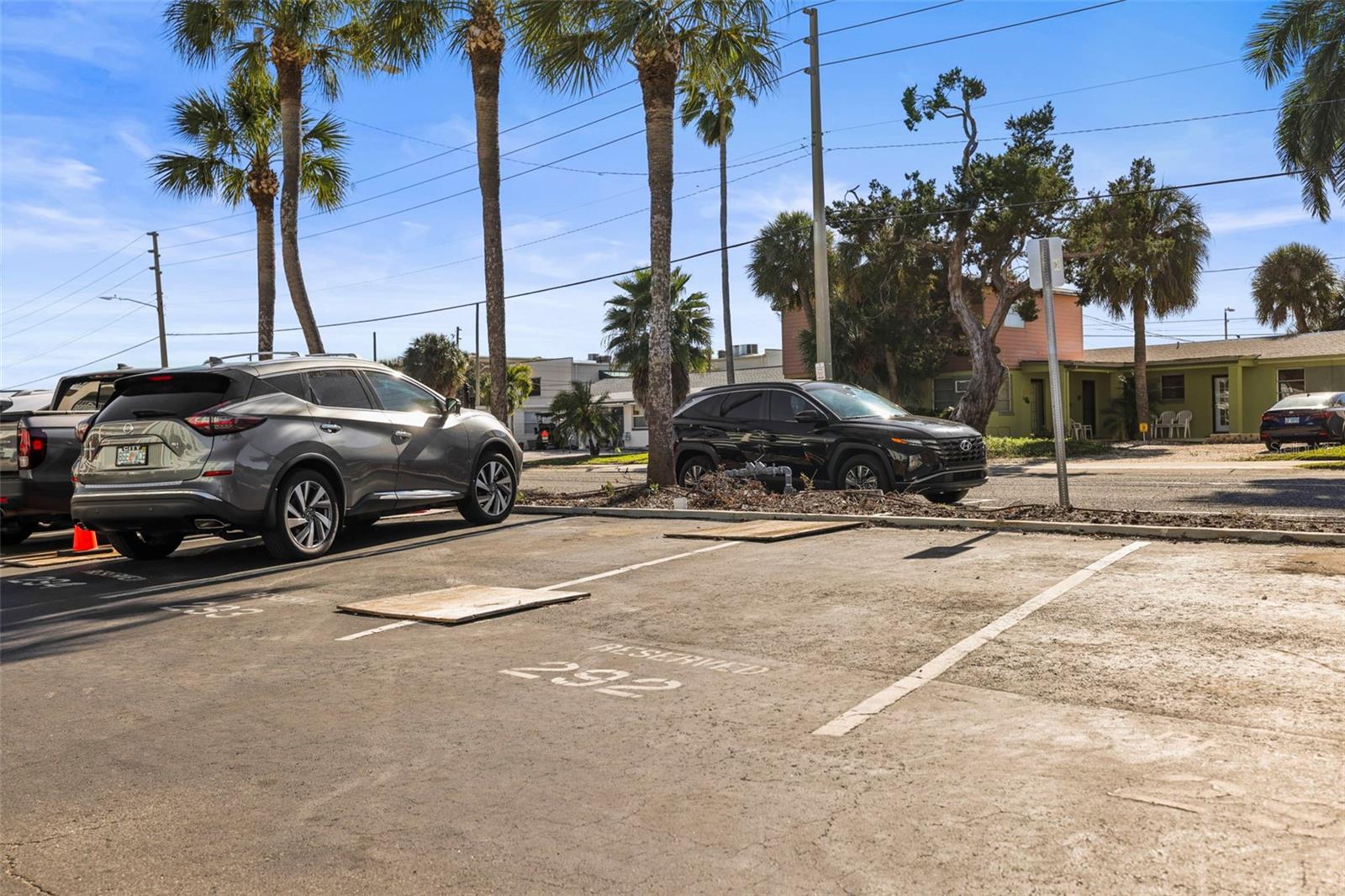 Image 24 of 42 For 6363 Gulf Winds Drive 427