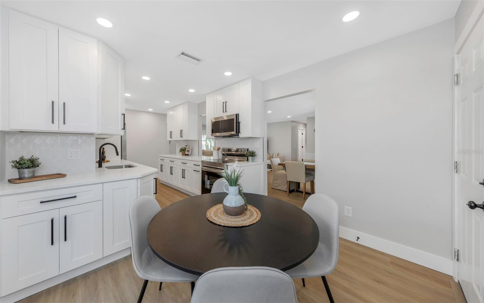 Image 18 of 47 For 15911 Country Farm Place