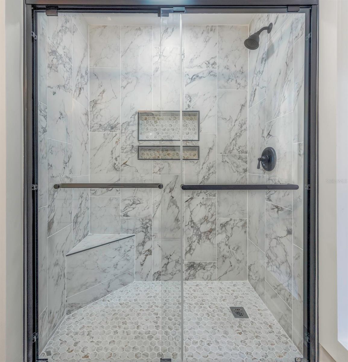 Image 28 of 47 For 15911 Country Farm Place