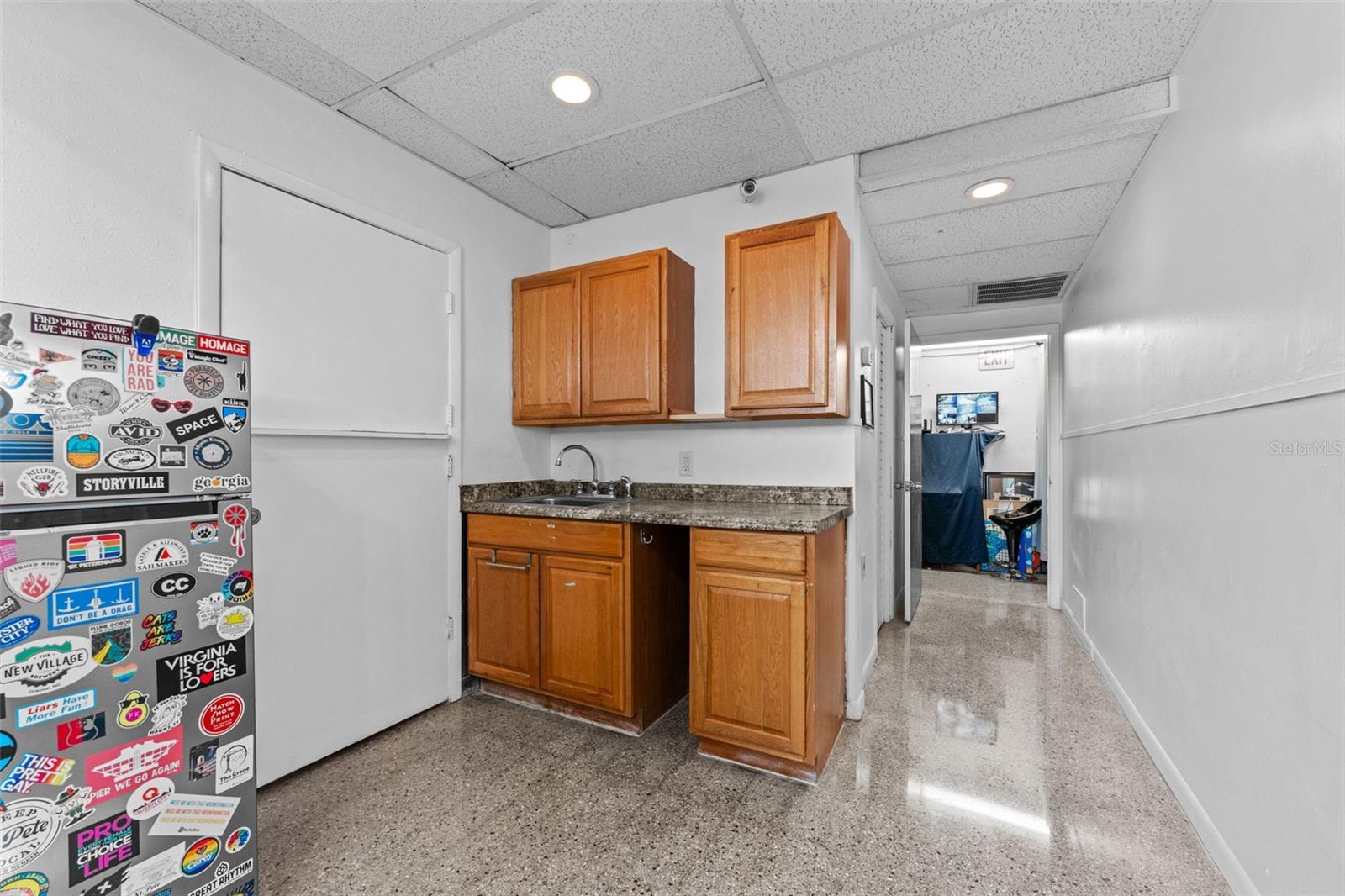 Image 16 of 38 For 701 49th Street S