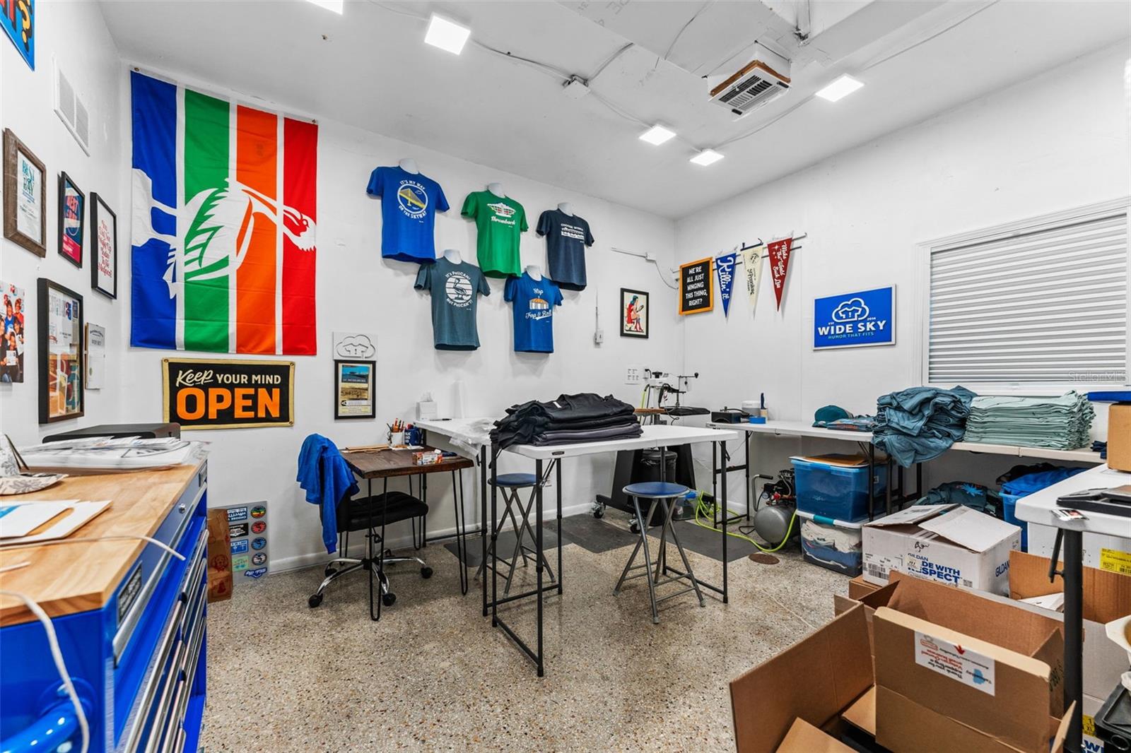 Image 18 of 38 For 701 49th Street S