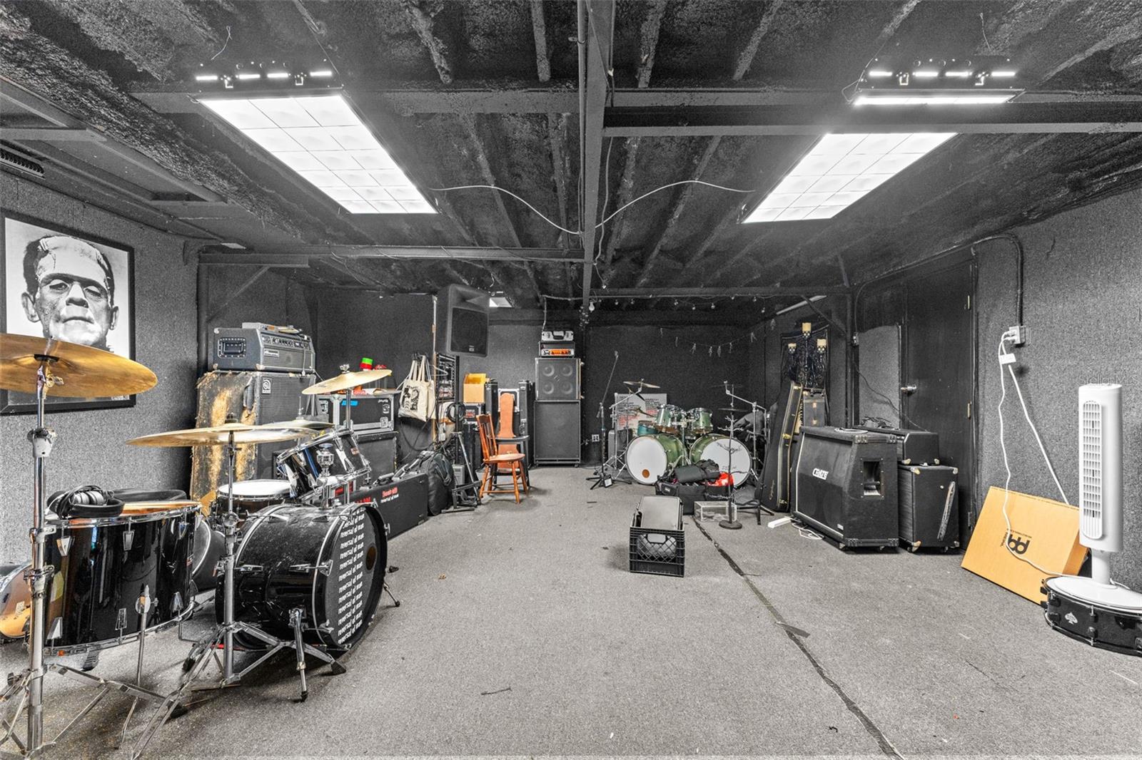 Image 23 of 38 For 701 49th Street S