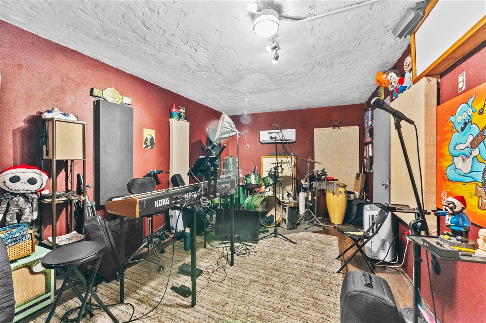 Image 27 of 38 For 701 49th Street S