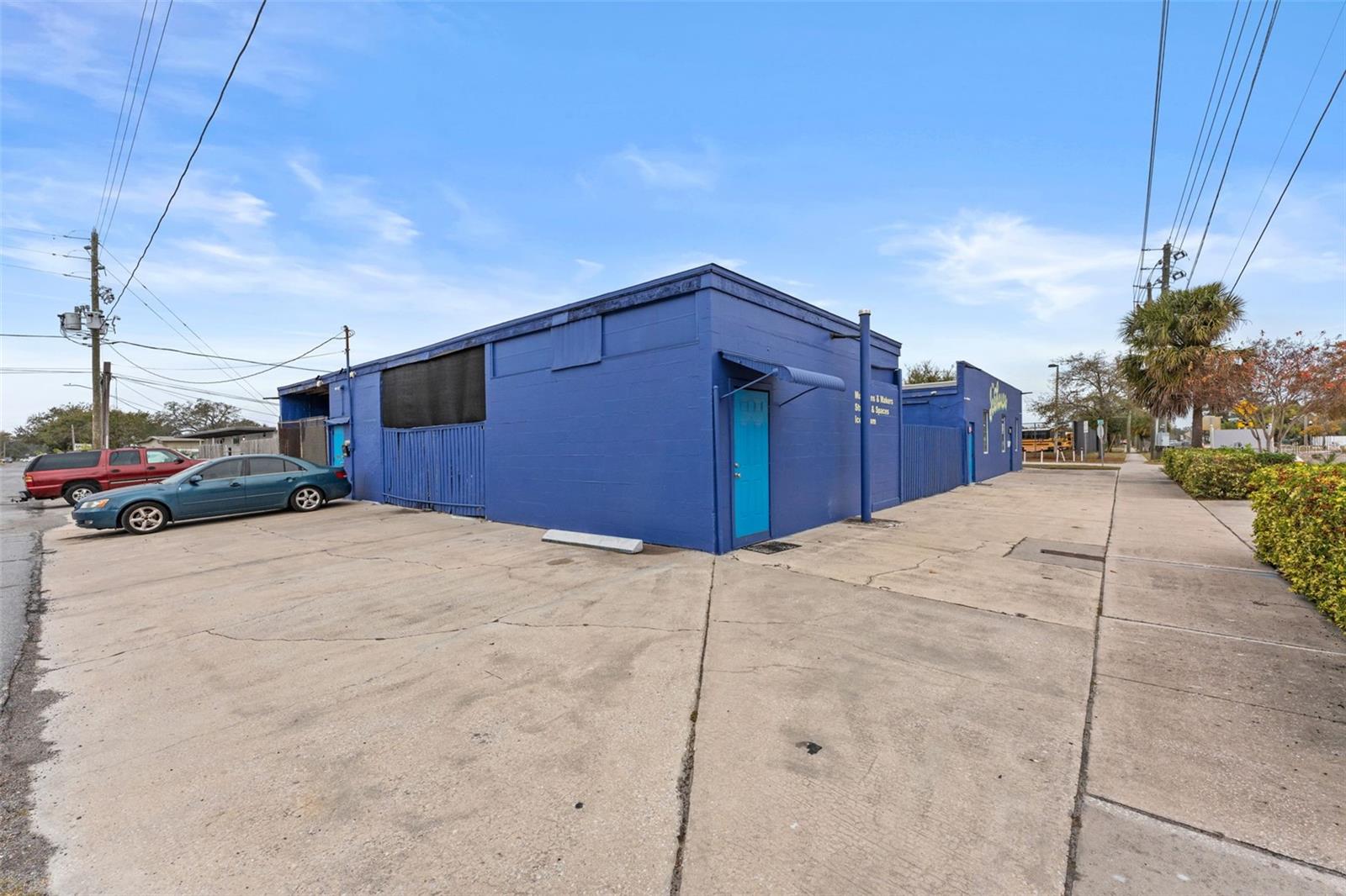 Image 3 of 38 For 701 49th Street S