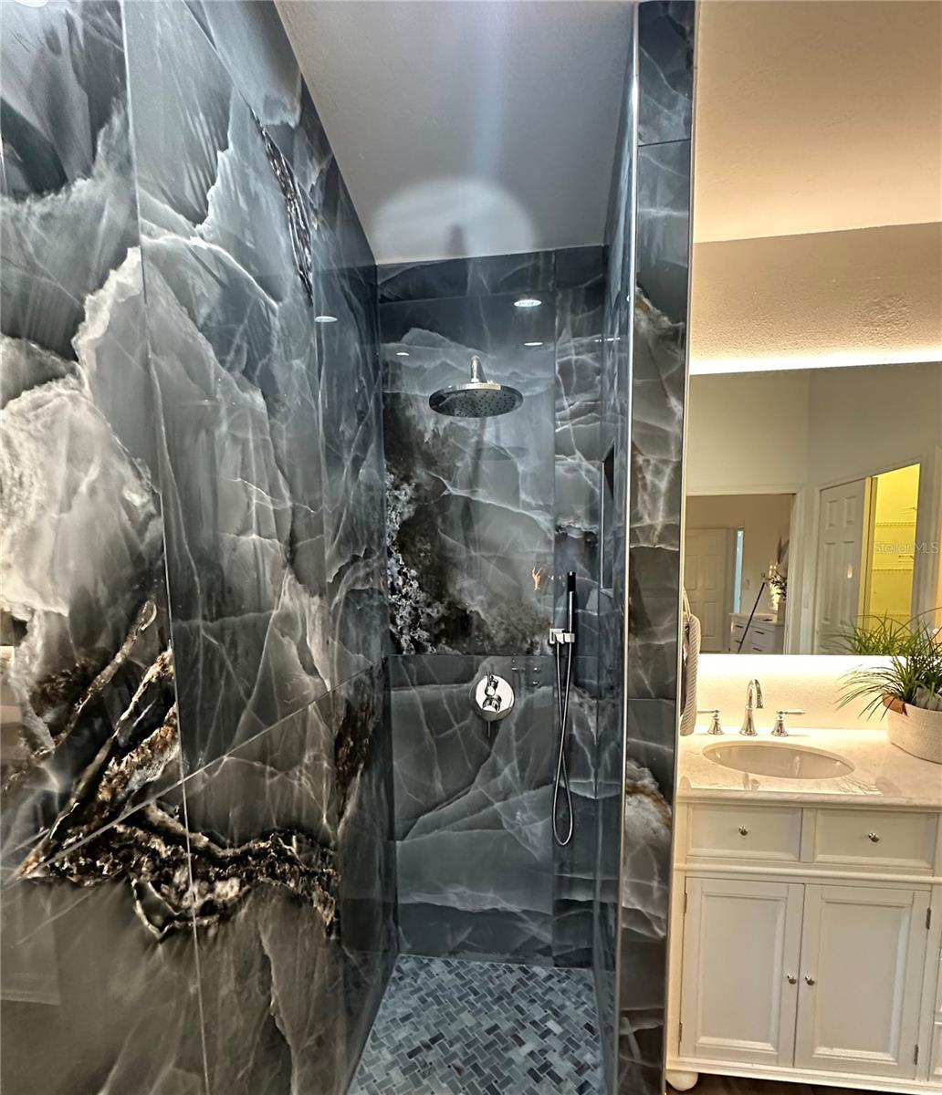 Image 13 of 30 For 2901 50th Place E