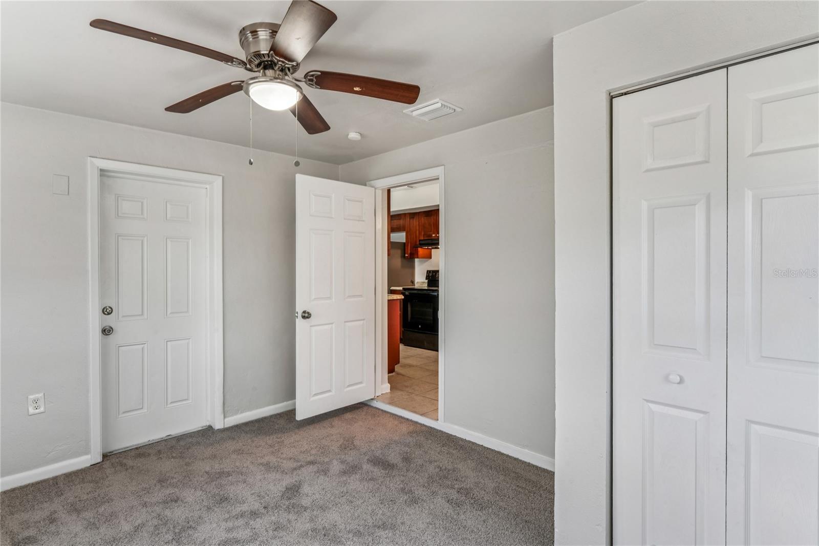 Image 19 of 23 For 1429 Spring Lane