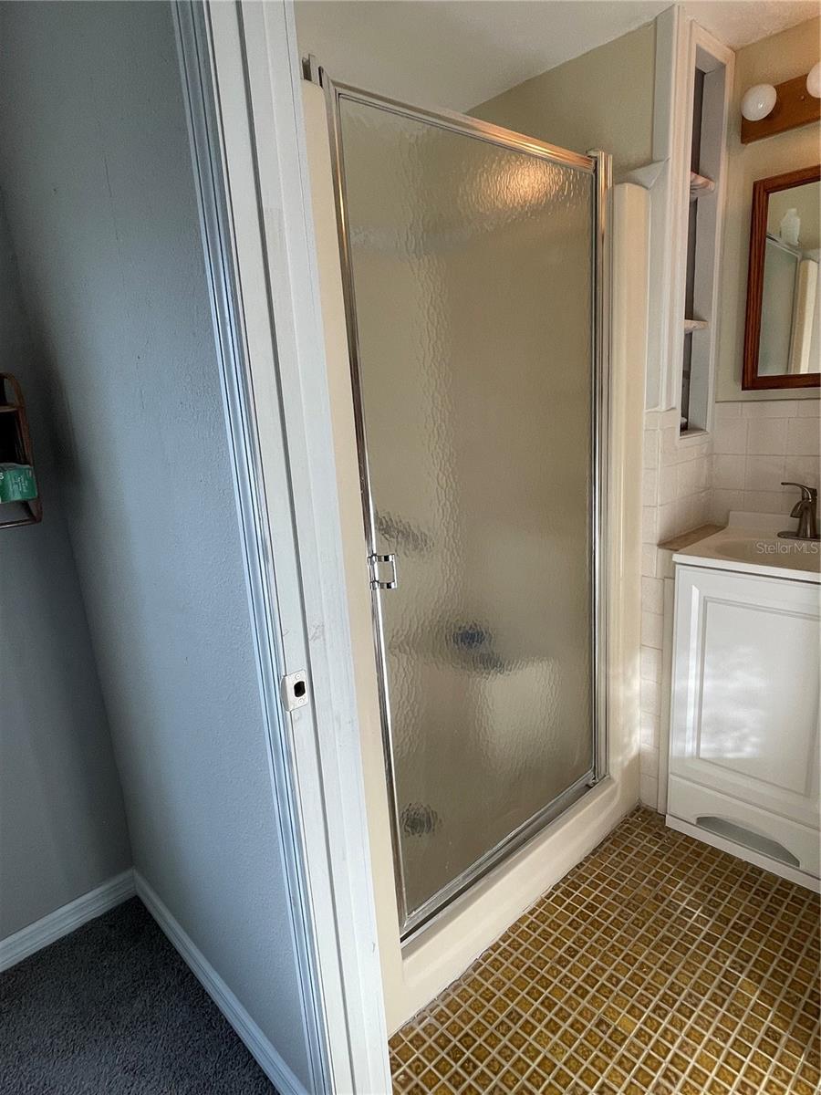 Image 13 of 22 For 7601 Hatteras Drive