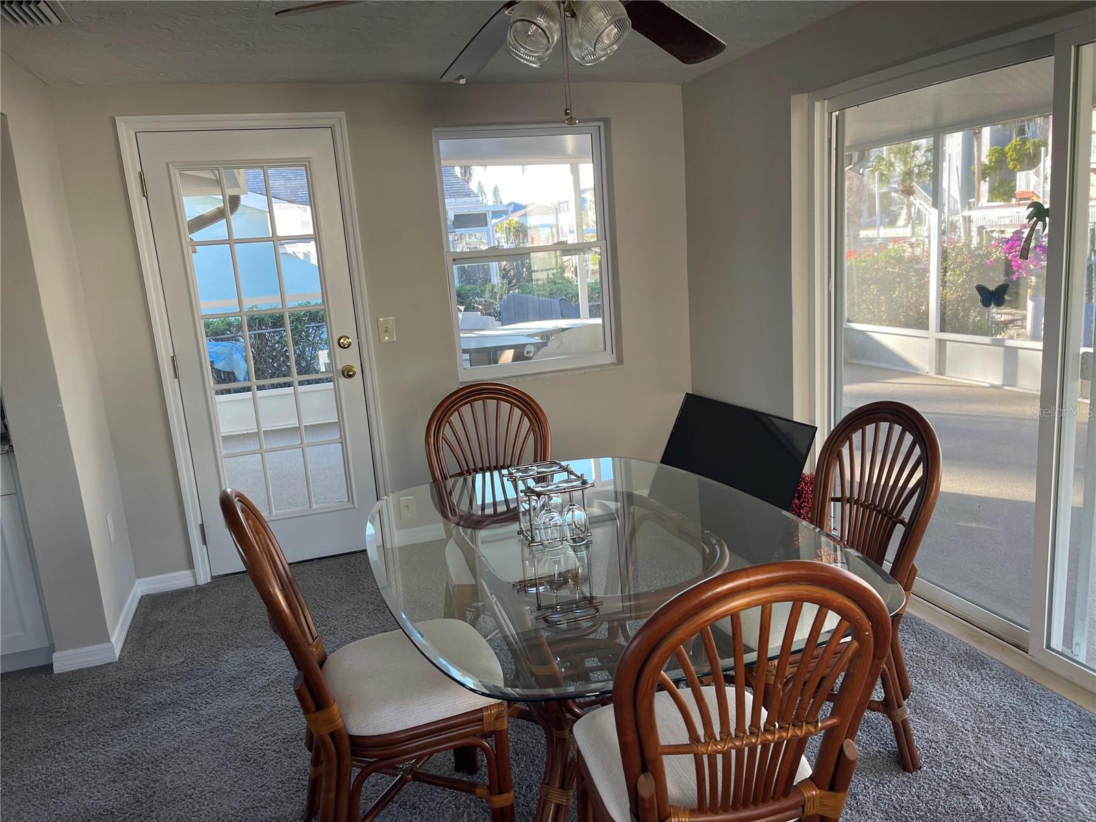 Image 4 of 22 For 7601 Hatteras Drive