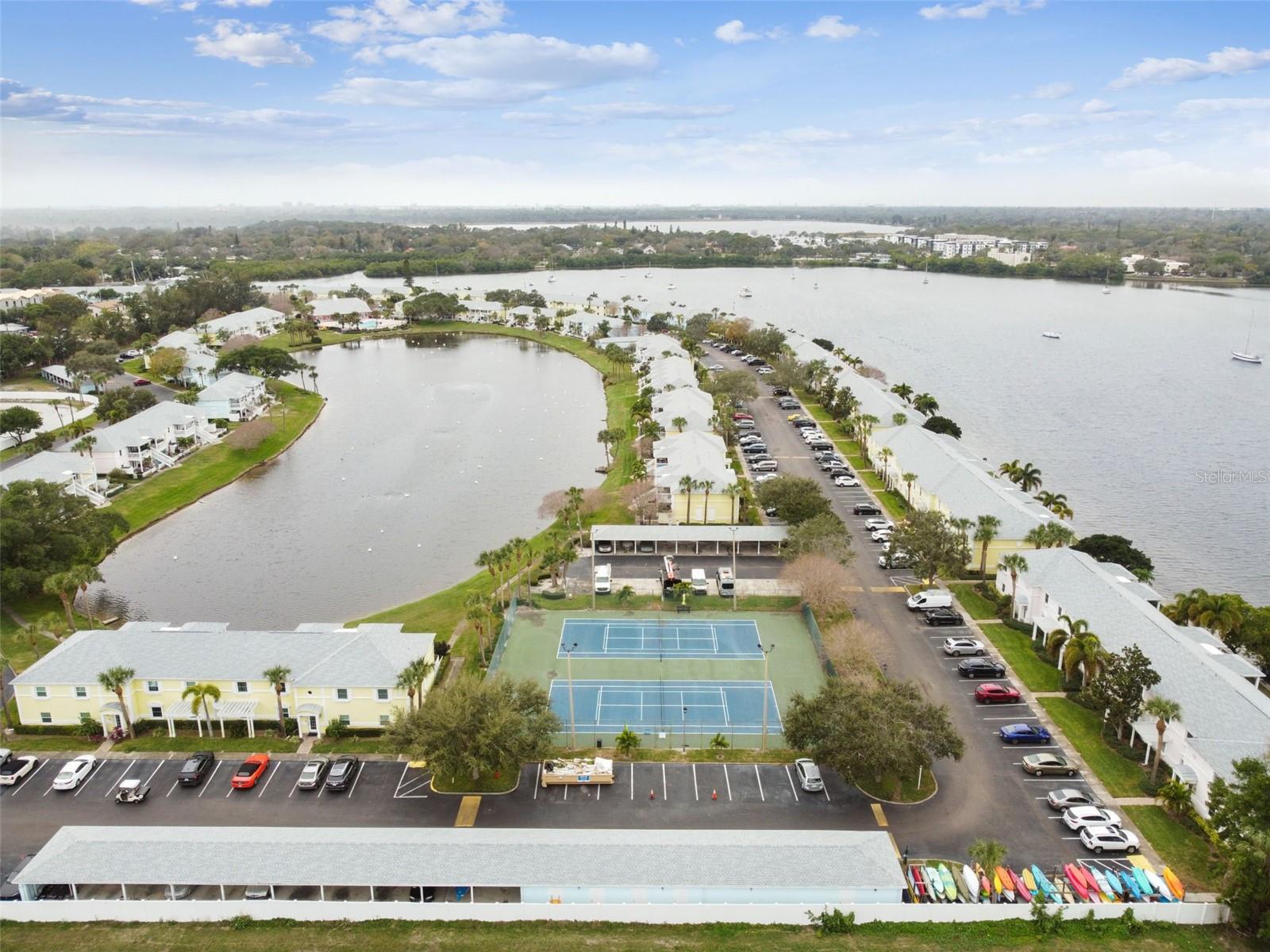 Image 29 of 30 For 113 Seahorse Drive Se A