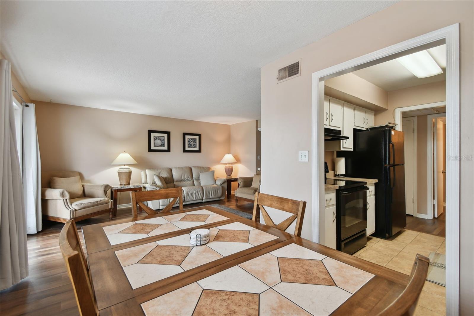 Image 9 of 30 For 113 Seahorse Drive Se A