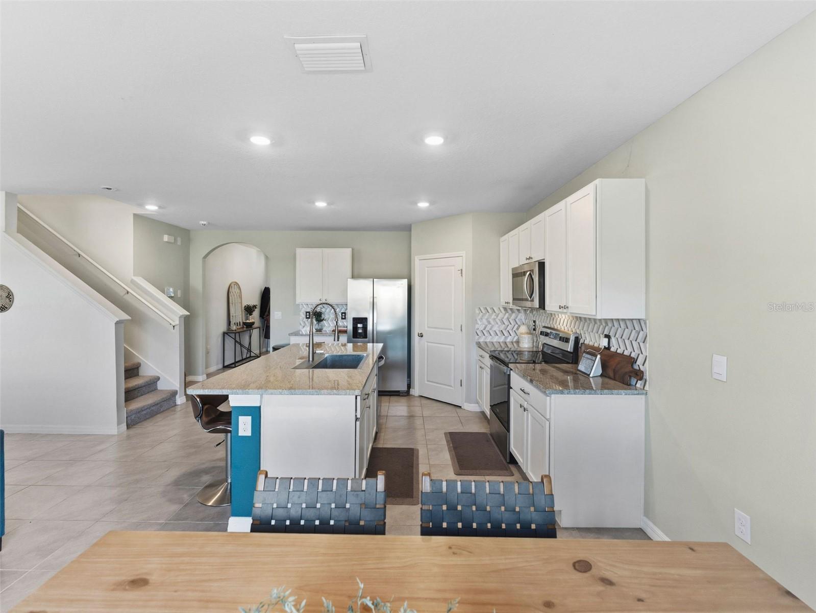 Image 18 of 55 For 32577 Kobuk Valley Avenue