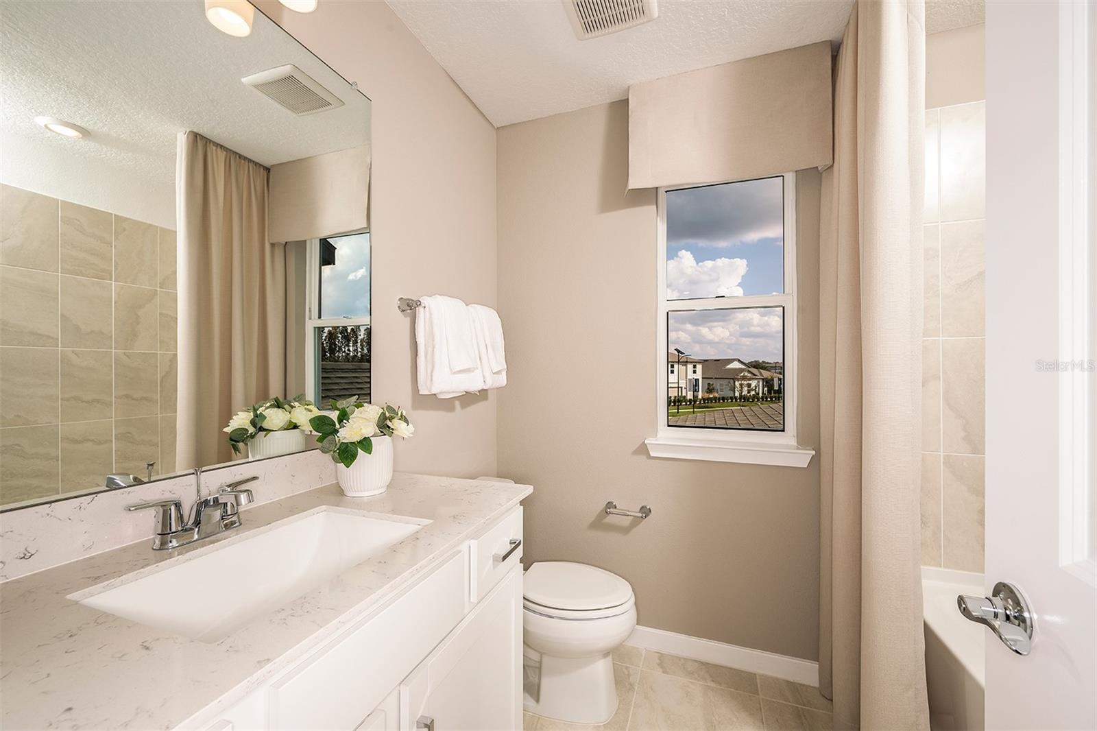 Listing photo id 14 for 6290 Golden Beach Drive