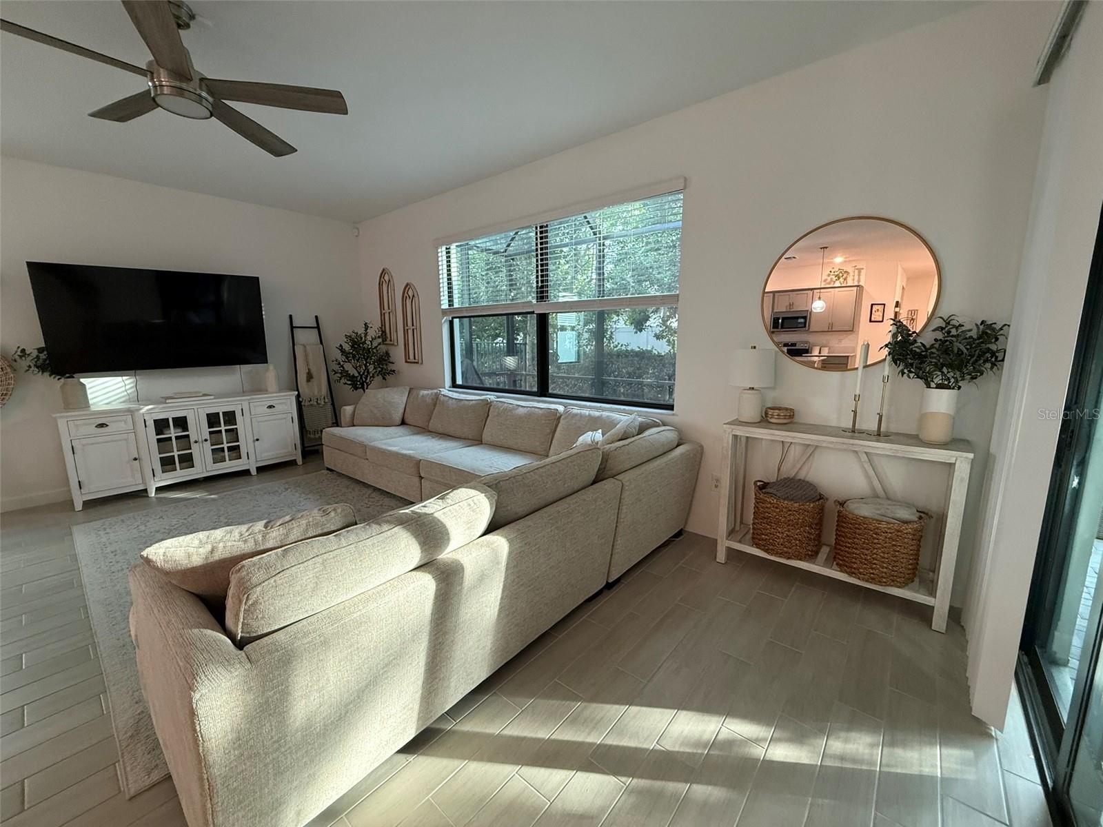 Image 23 of 32 For 6116 Stonecrest Court