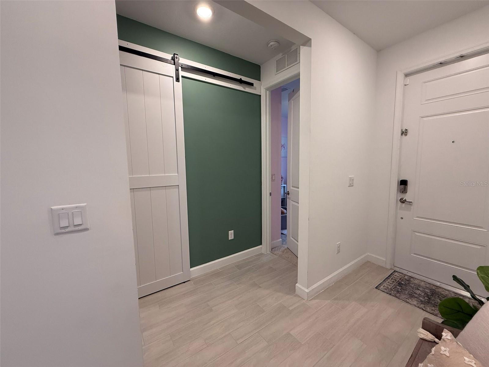 Image 8 of 32 For 6116 Stonecrest Court