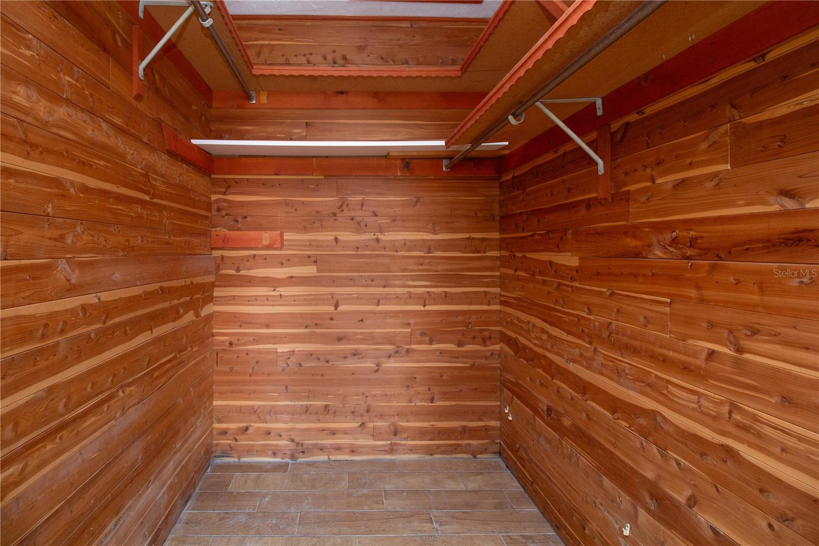 Image 10 of 27 For 6575 Green Valley Drive