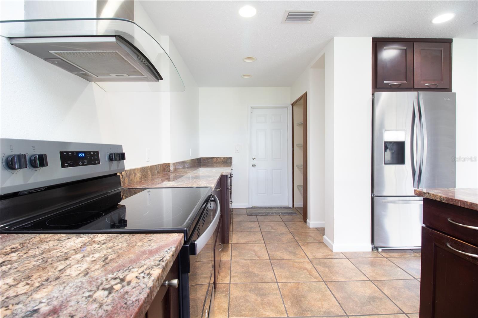 Image 7 of 27 For 6575 Green Valley Drive