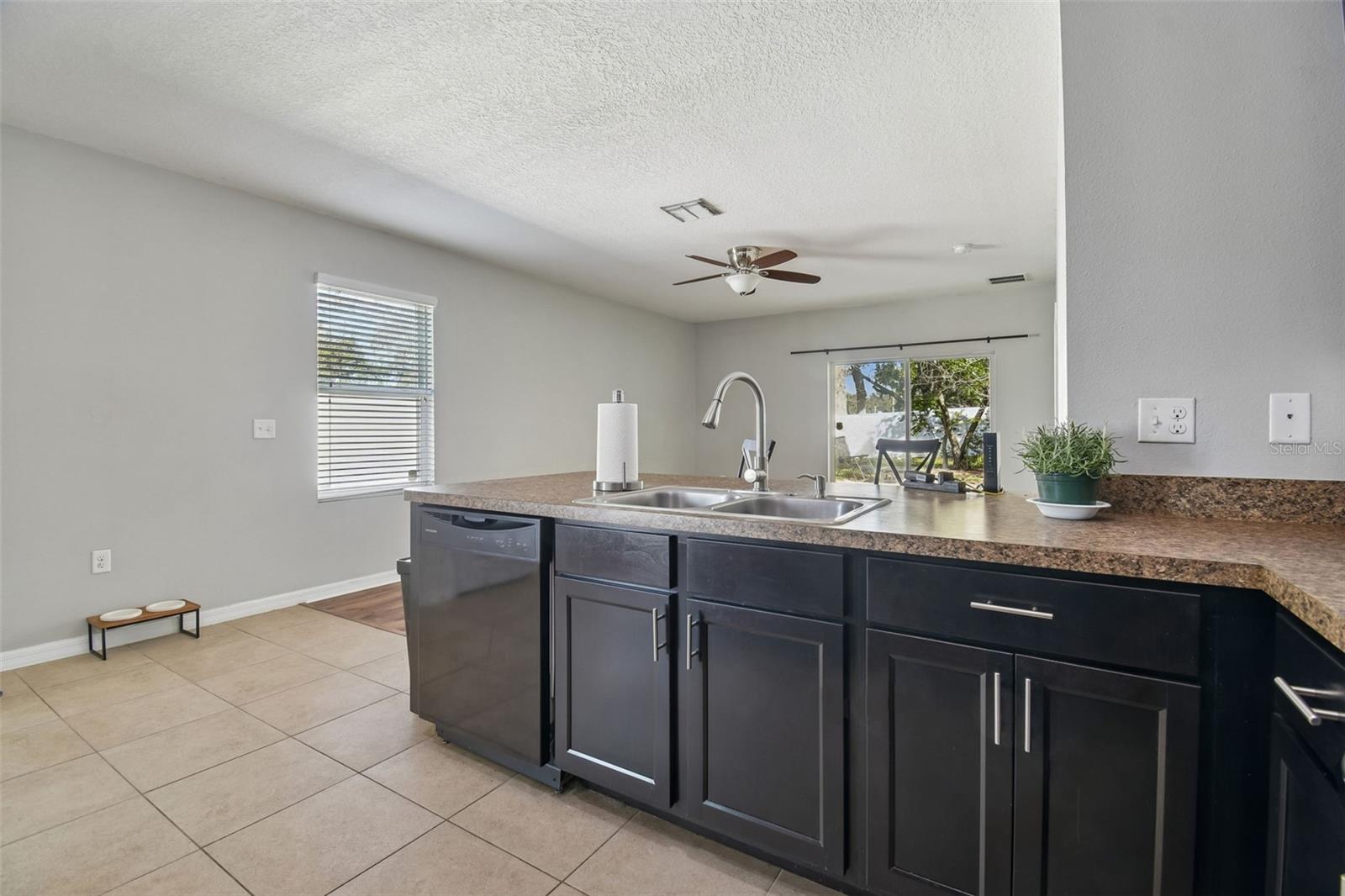 Image 11 of 55 For 10104 Hawk Storm Avenue