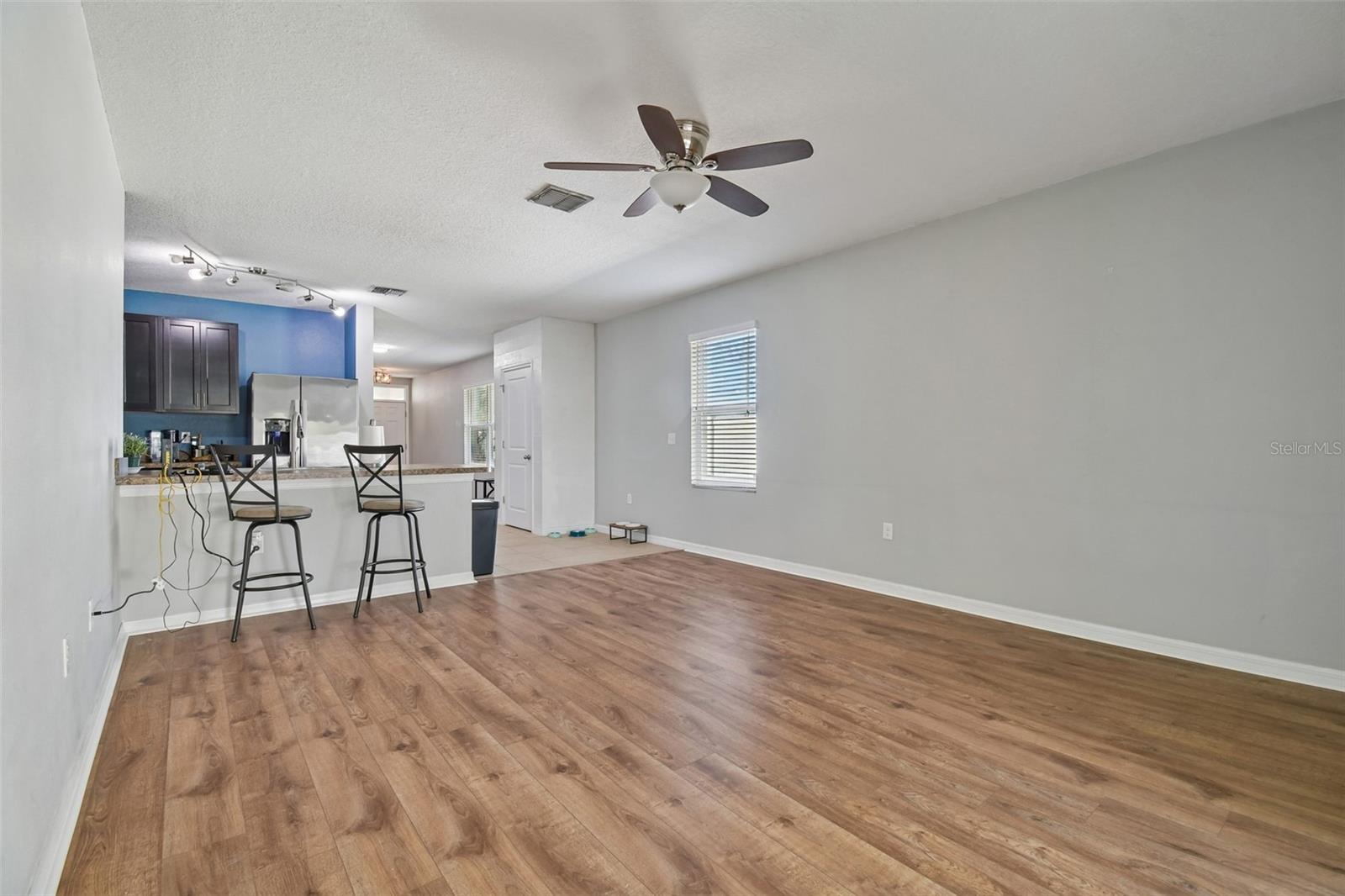 Image 17 of 55 For 10104 Hawk Storm Avenue