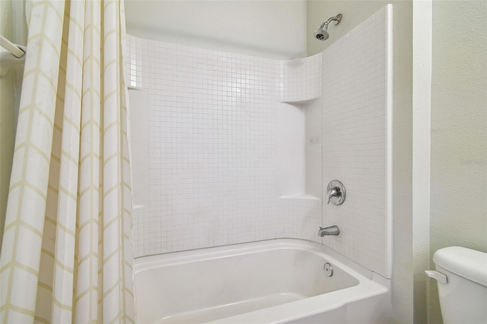 Image 24 of 55 For 10104 Hawk Storm Avenue