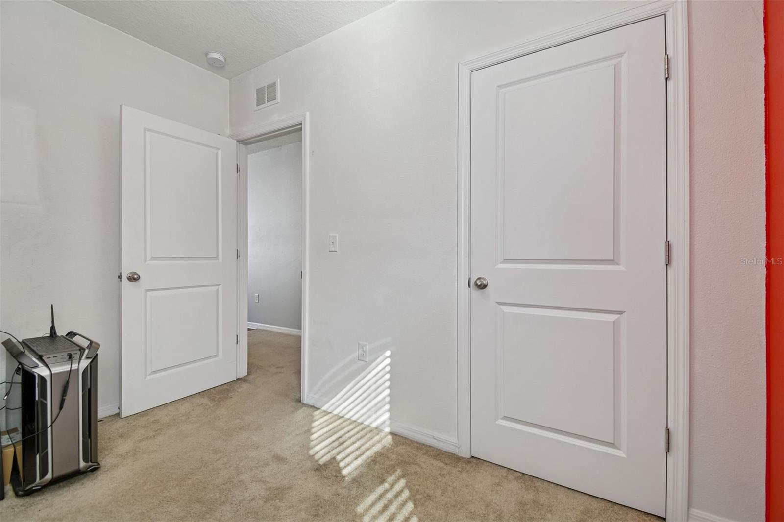 Image 27 of 55 For 10104 Hawk Storm Avenue