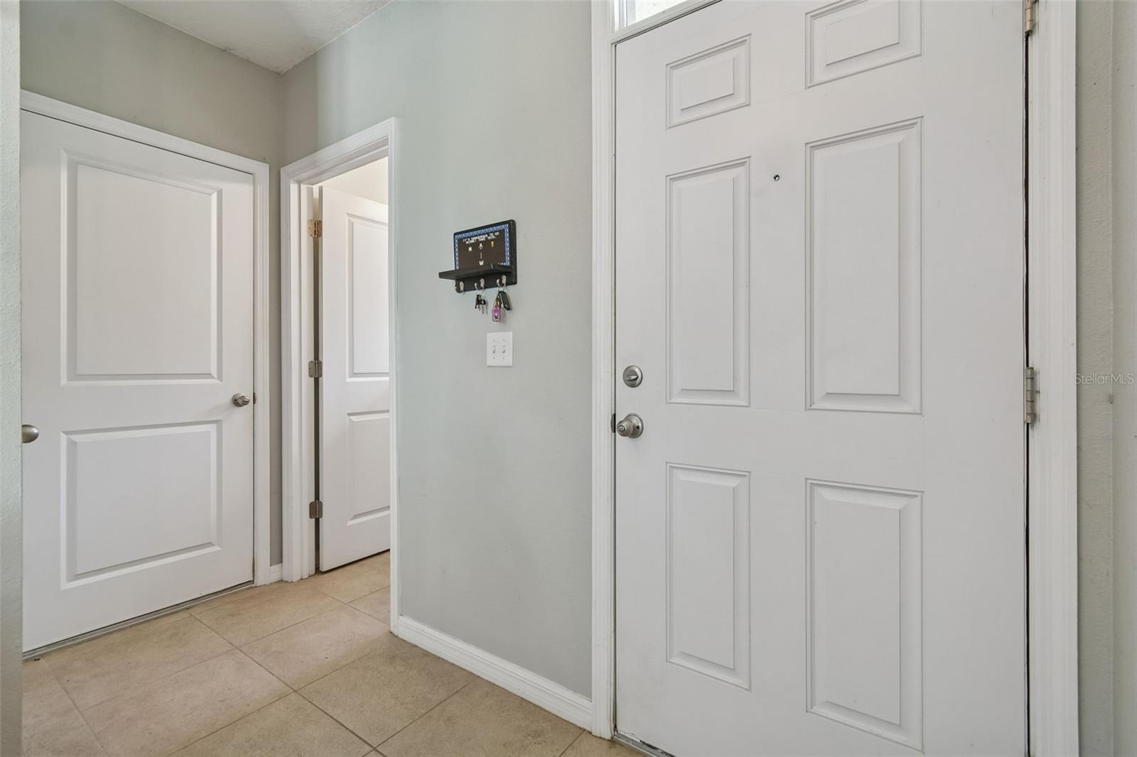 Image 4 of 55 For 10104 Hawk Storm Avenue