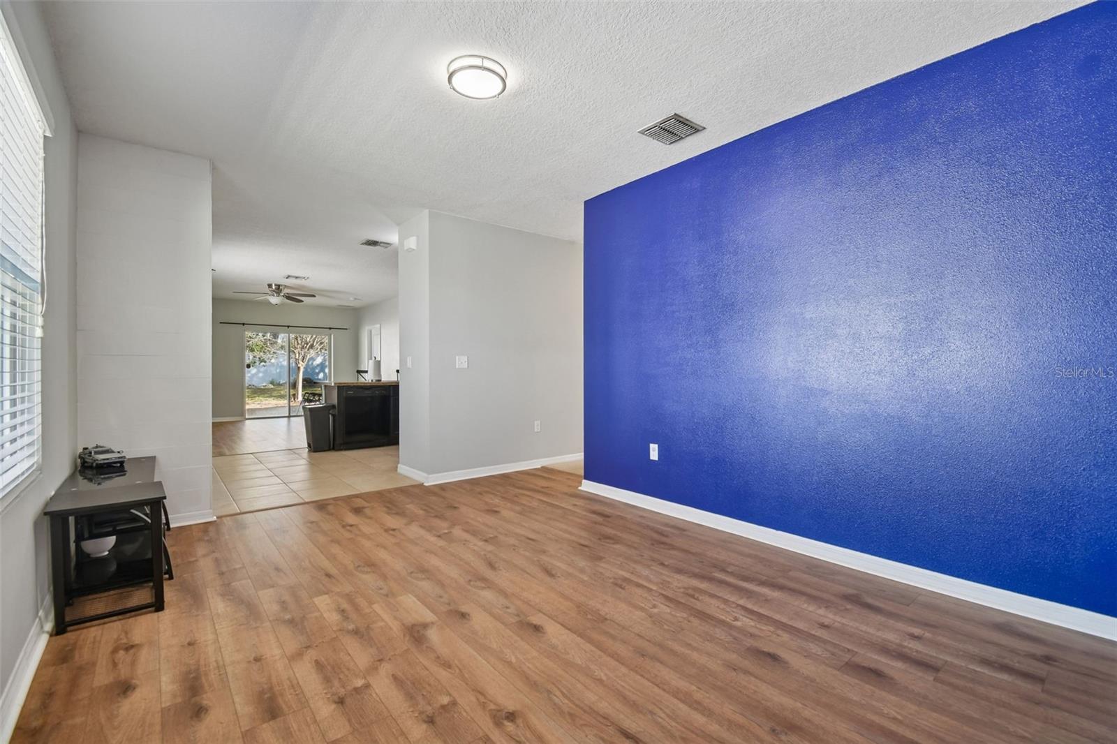 Image 6 of 55 For 10104 Hawk Storm Avenue