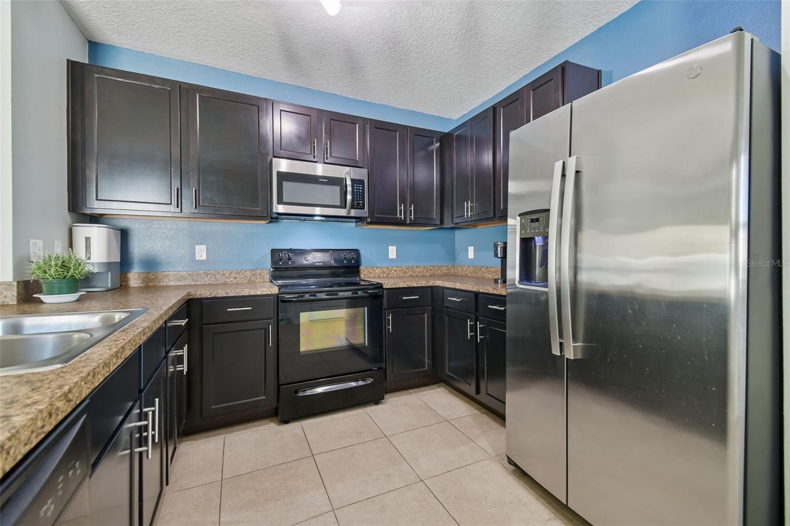 Image 9 of 55 For 10104 Hawk Storm Avenue