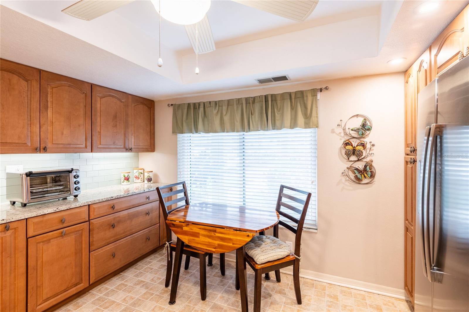 Image 8 of 28 For 1801 Lake Road 11d