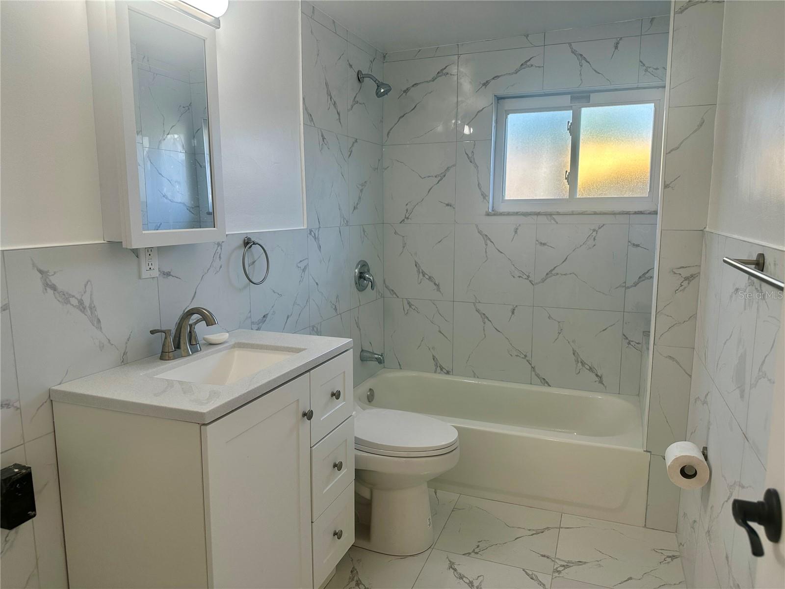 Image 8 of 15 For 12741 Poppy Street