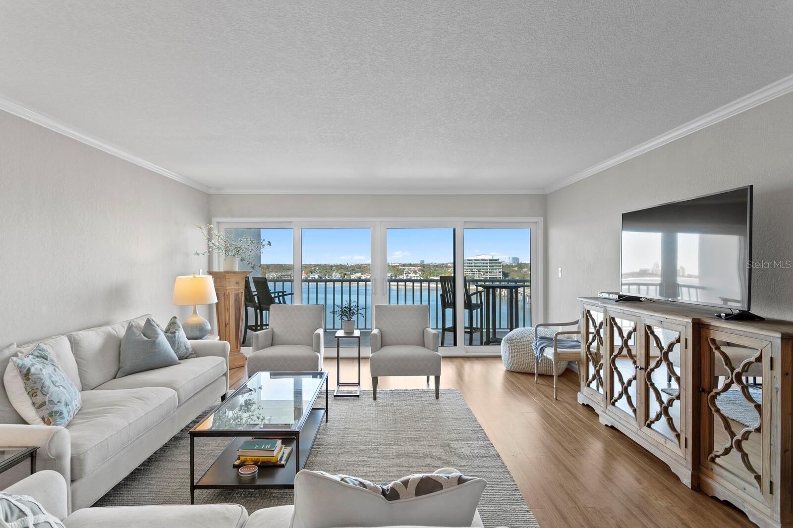 Image 12 of 85 For 2 Adalia Avenue 1002