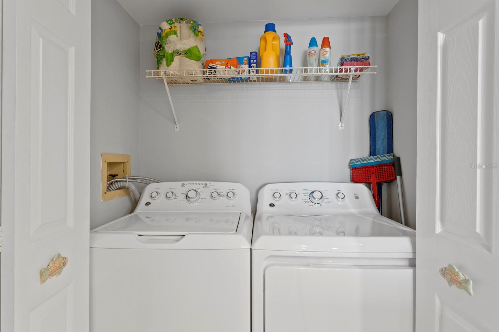 Image 35 of 85 For 2 Adalia Avenue 1002