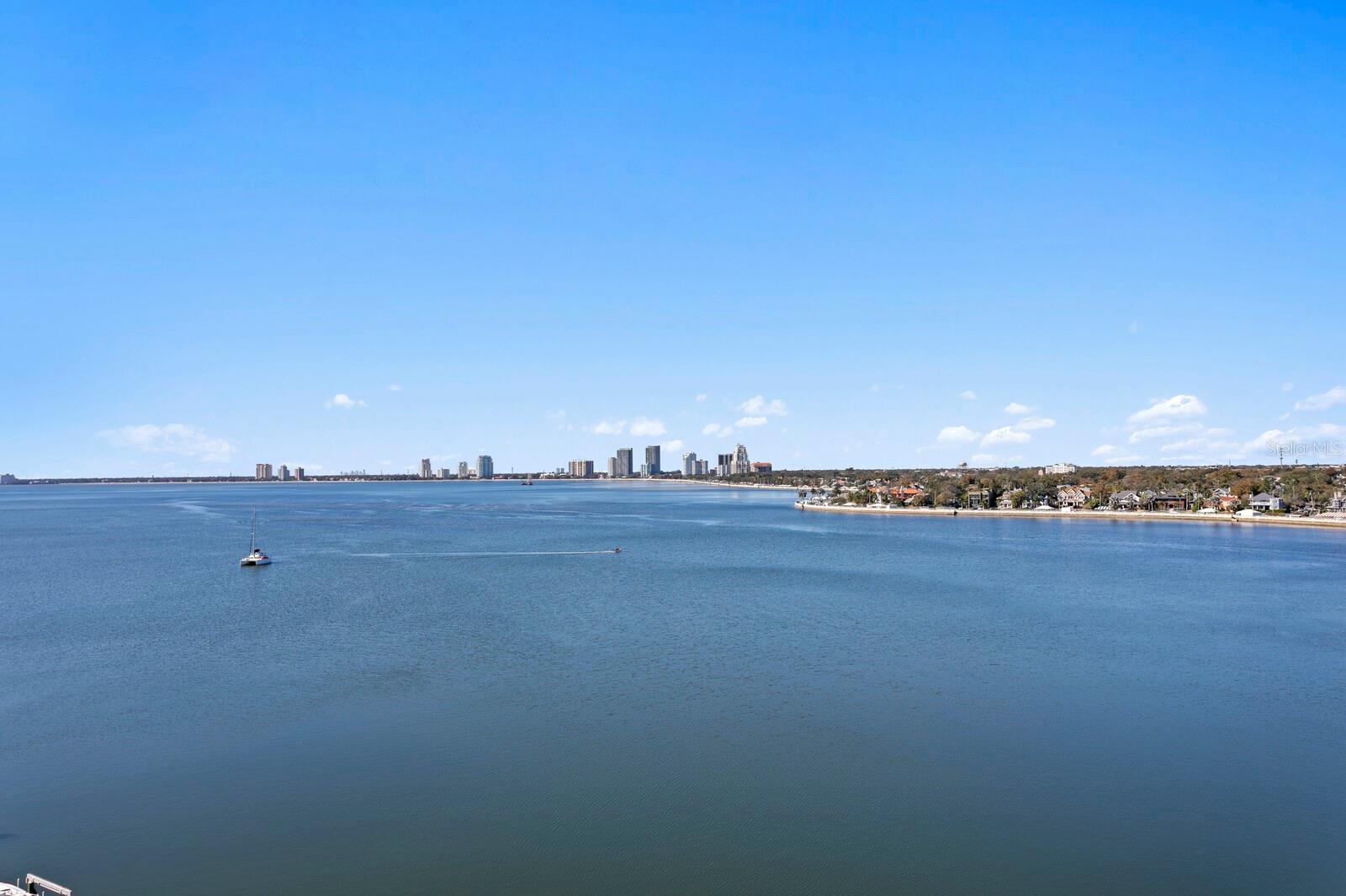 Image 39 of 85 For 2 Adalia Avenue 1002