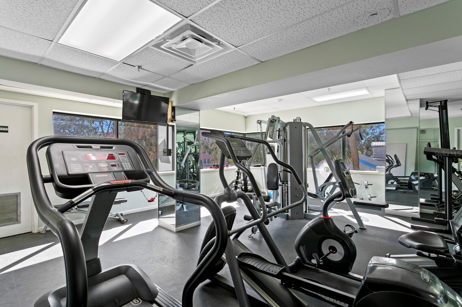 Image 52 of 85 For 2 Adalia Avenue 1002