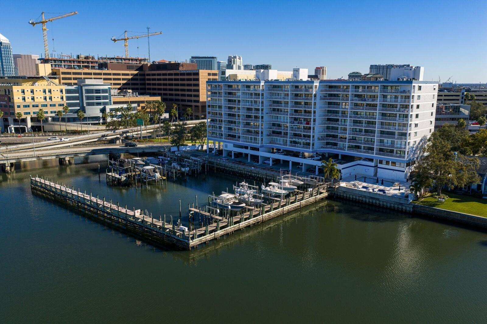 Image 68 of 85 For 2 Adalia Avenue 1002